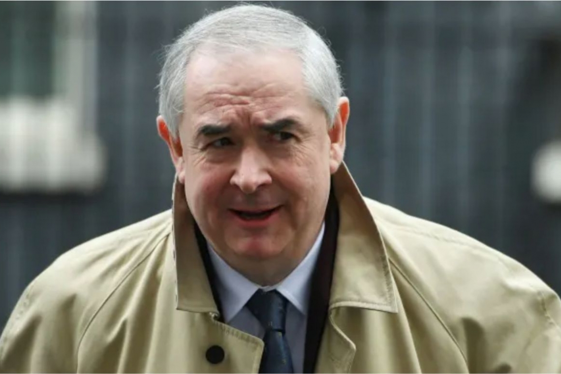 Geoffrey Cox met fixer in SFO scandal while attorney-general