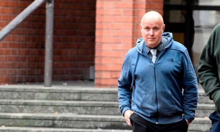 Police officer Paul Wallace who stole £65 from dead man's wallet jailed after cover up